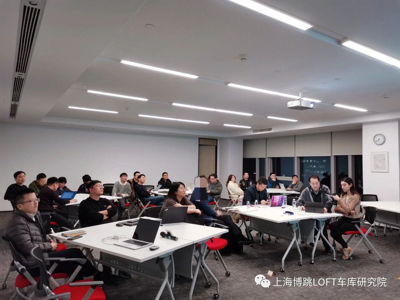 梧州杭州LOFT车库专题会