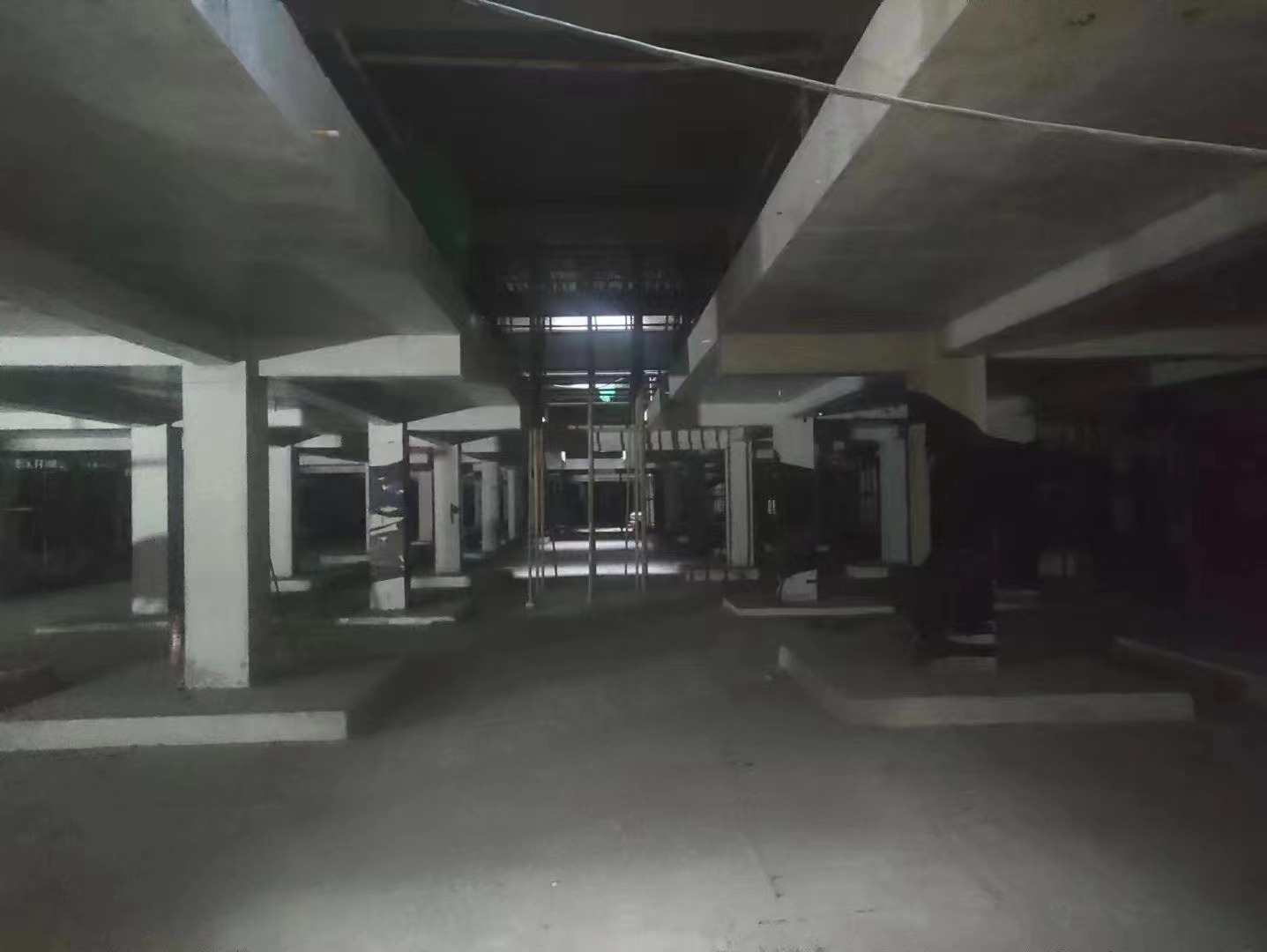 梧州山东又一个上海博普LOFT车库拔地而起